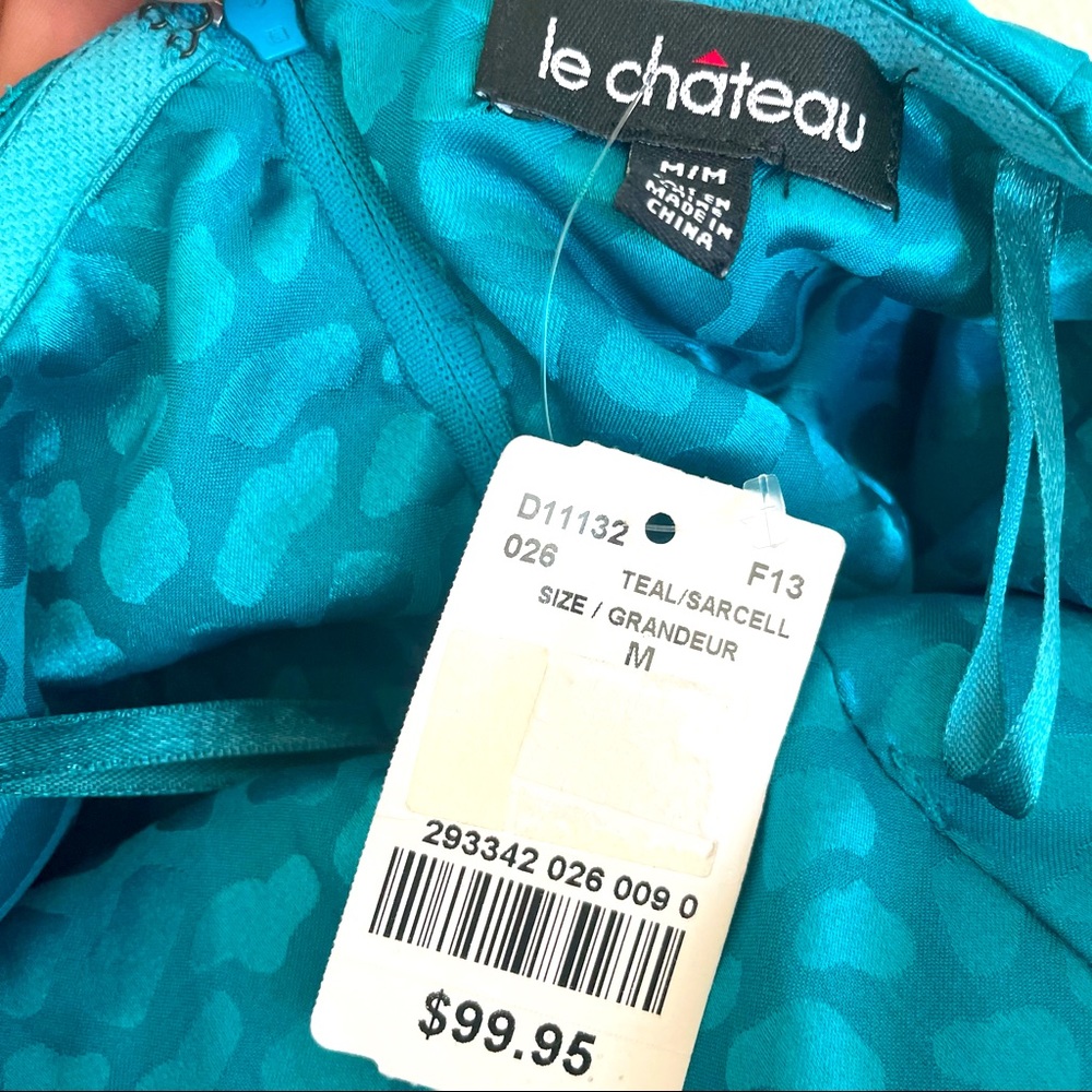 LE CHATEAU - Turquoise - cheetah pattern, flower and broach. - Picture 3 of 5